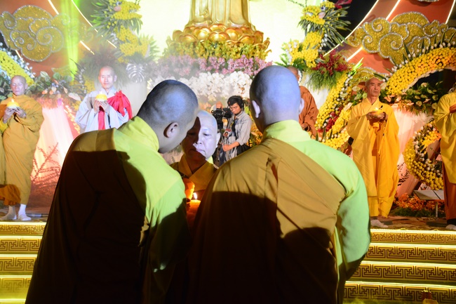 Impressed Amitabha Buddha’s birthday Ceremony