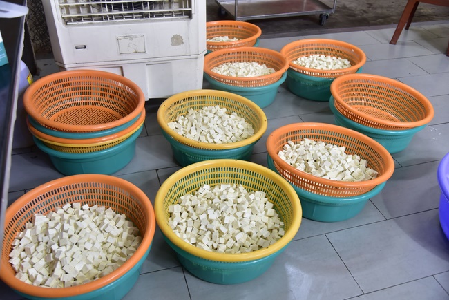 Người công quả - sự hi sinh thầm lặng