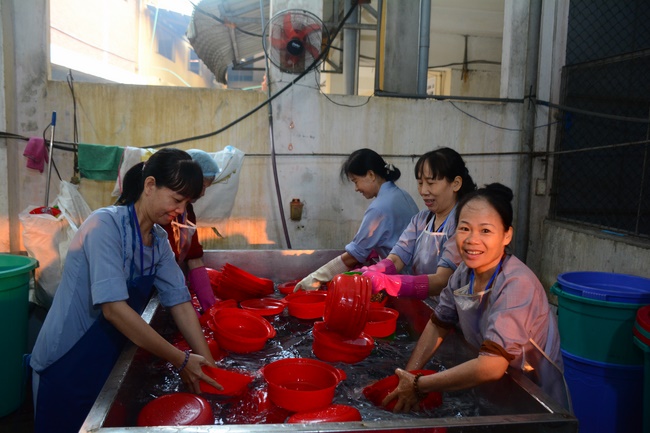 Người công quả - sự hi sinh thầm lặng