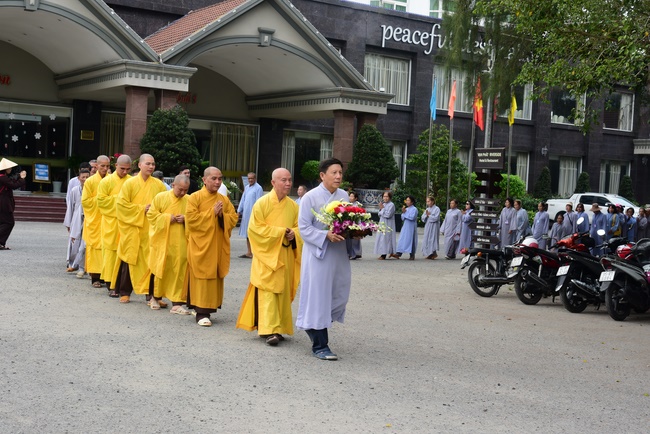 Freeing creatures on Van Phat yacht in Can Tho