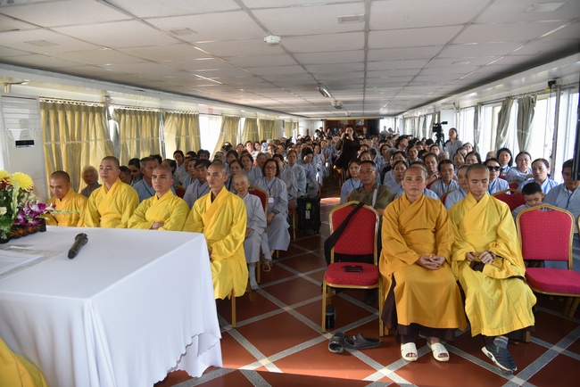 Freeing creatures on Van Phat yacht in Can Tho