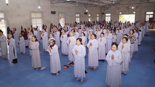 One-day Retreat at Dong Cao Pagoda