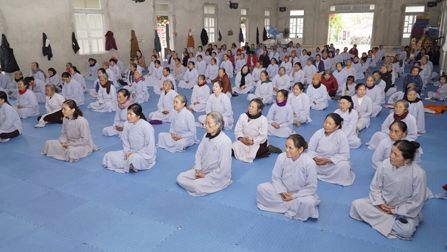 One-day Retreat at Dong Cao Pagoda