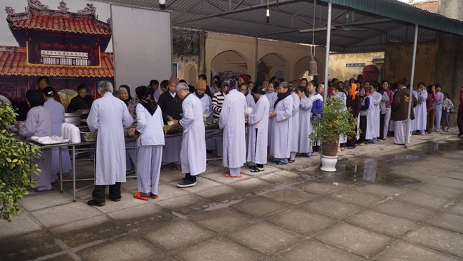 One-day Retreat at Dong Cao Pagoda