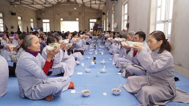 One-day Retreat at Dong Cao Pagoda