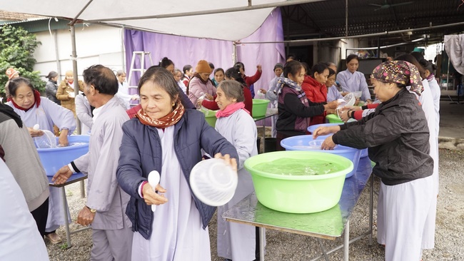 One-day Retreat at Dong Cao Pagoda