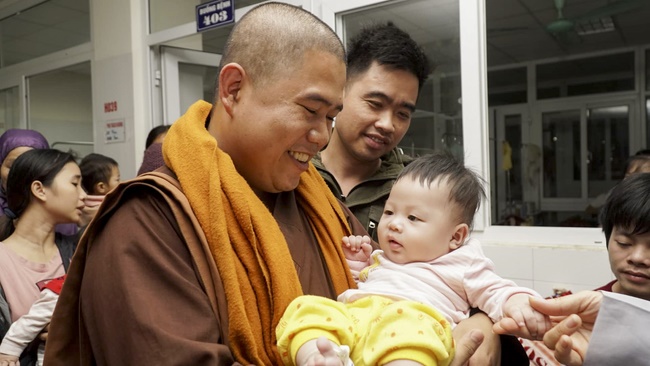 One-day Retreat at Dong Cao Pagoda