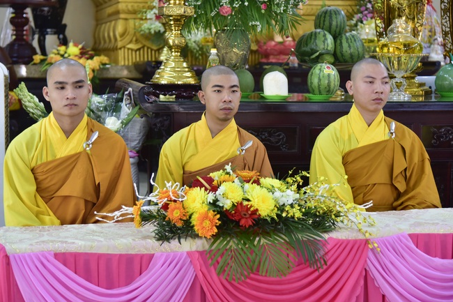 The Wedding Ceremony at the pagoda