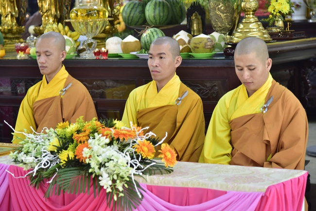 The Wedding Ceremony at the pagoda