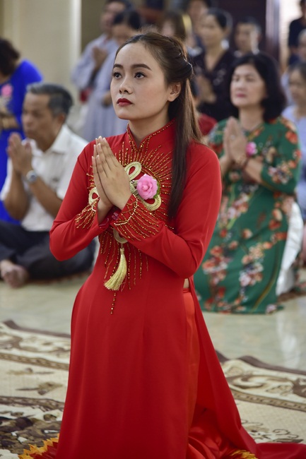 The Wedding Ceremony at the pagoda