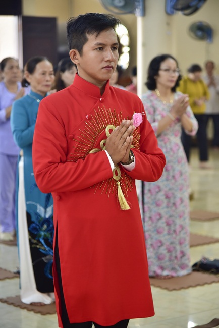 The Wedding Ceremony at the pagoda