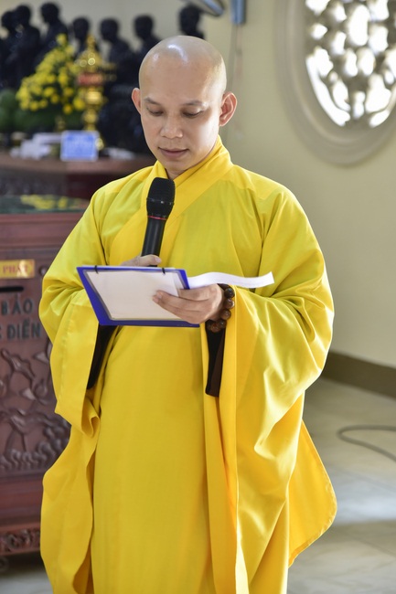 The Wedding Ceremony at the pagoda
