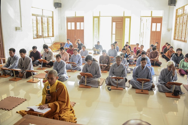 Repentant Ceremony at Dang Phap Pagoda, Binh Phuoc