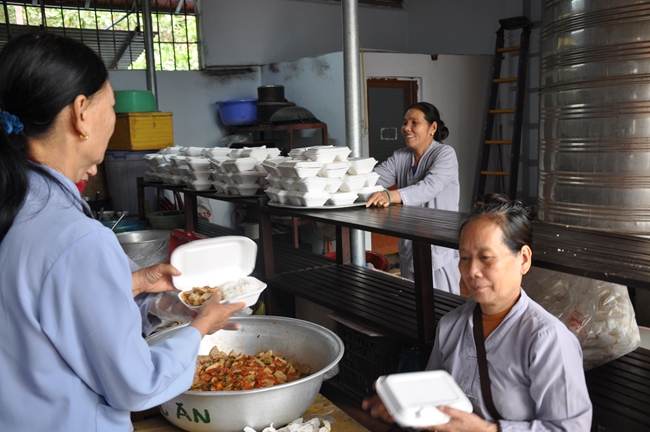 One day year-end retreat at Tieu Dao pagoda, Quang Ninh