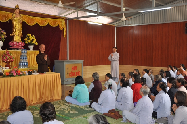 One day year-end retreat at Tieu Dao pagoda, Quang Ninh