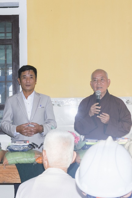 The 6th Day - charity trip in Thua Thien Hue