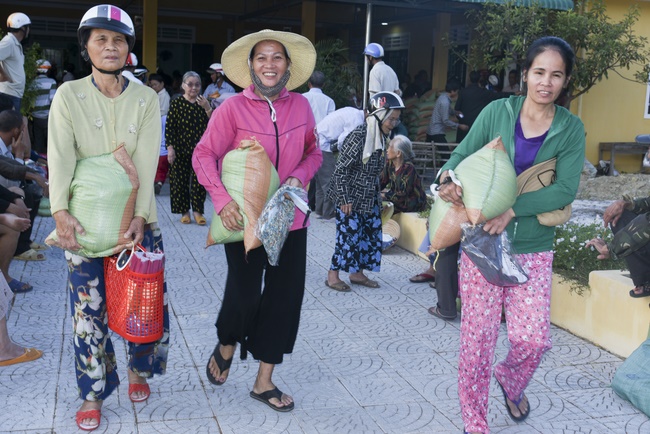 The 6th Day - charity trip in Thua Thien Hue