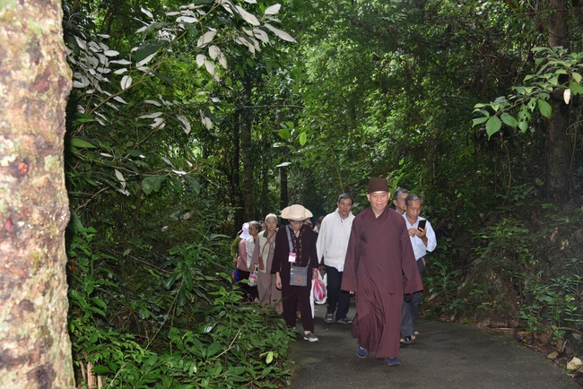 The 6th Day - charity trip in Thua Thien Hue