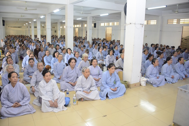 Tu niệm Phật một ngày