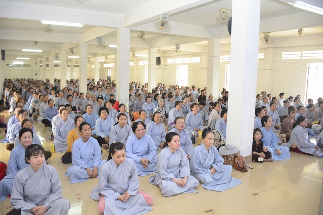 Tu niệm Phật một ngày