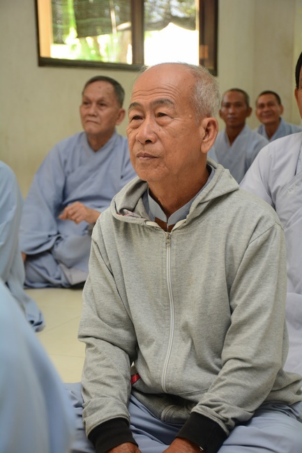 Tu niệm Phật một ngày