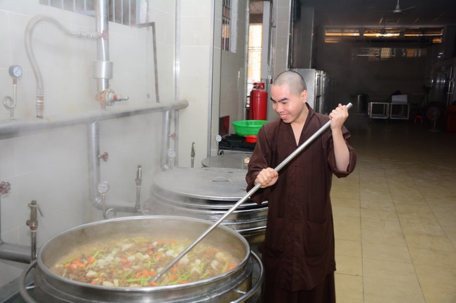 Tu niệm Phật một ngày