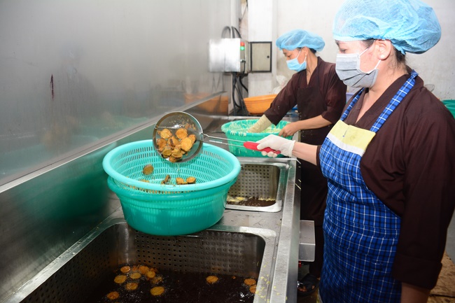 Tu niệm Phật một ngày