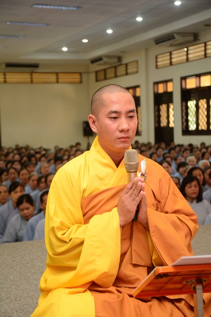 Tu niệm Phật một ngày