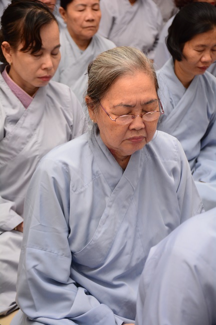 Tu niệm Phật một ngày