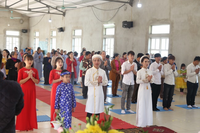 The wedding ceremony at Dong Cao Pagoda – Thanh Hoa province