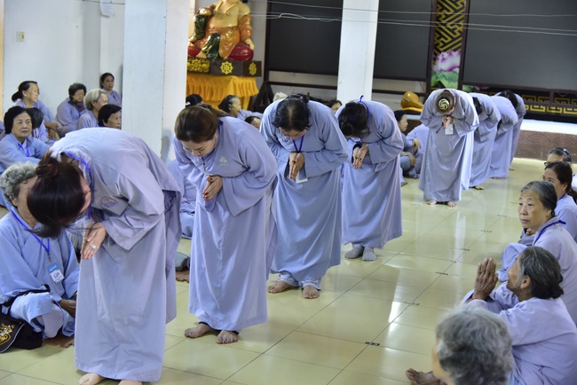 Opening the 92nd  Seven-Day Retreat