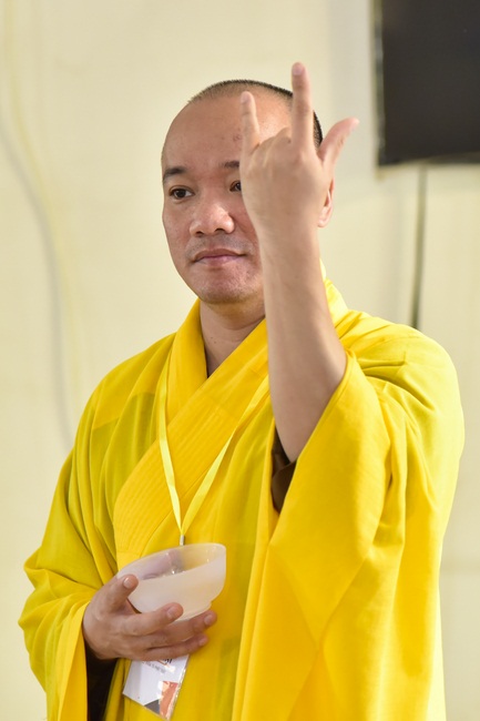 Opening the 92nd  Seven-Day Retreat