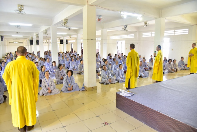 Opening the 92nd  Seven-Day Retreat