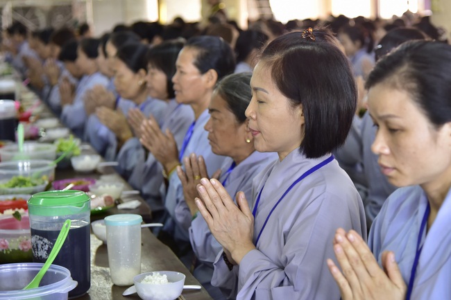 Opening the 92nd  Seven-Day Retreat
