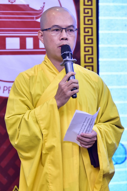 Opening the 92nd  Seven-Day Retreat