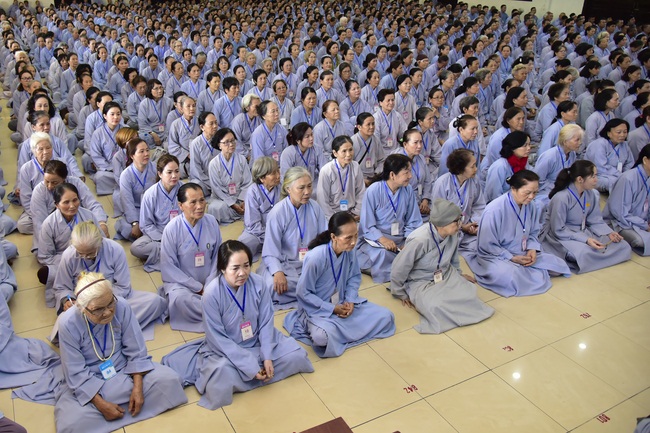 Opening the 92nd  Seven-Day Retreat