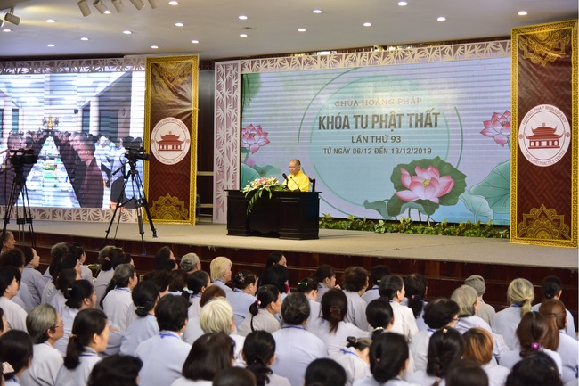 Opening the 92nd  Seven-Day Retreat