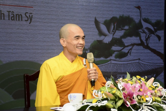 Dharma Talk “Maintaining Body and Mind” –  The 93rd Seven-Day Retreat