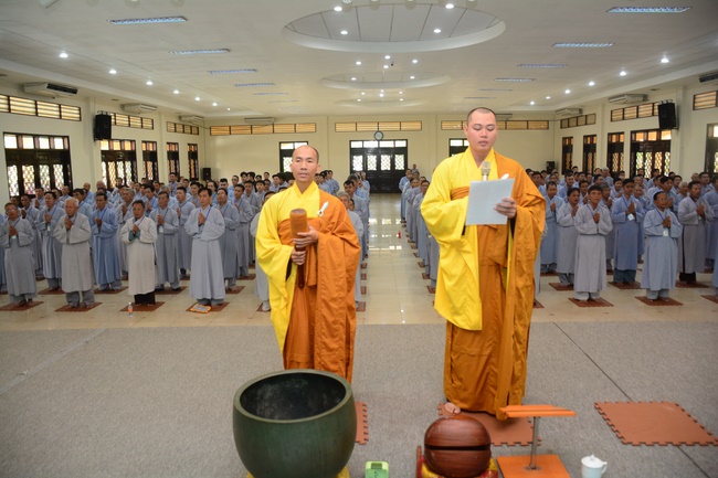 Dharma Talk “Maintaining Body and Mind” –  The 93rd Seven-Day Retreat