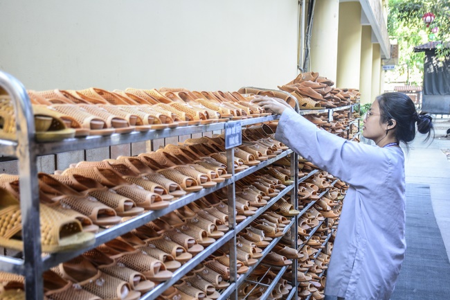 Dharma Talk “Maintaining Body and Mind” –  The 93rd Seven-Day Retreat