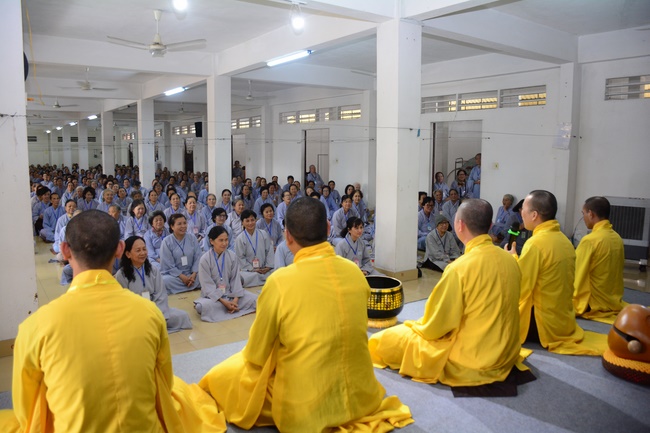 Dharma Talk “Maintaining Body and Mind” –  The 93rd Seven-Day Retreat