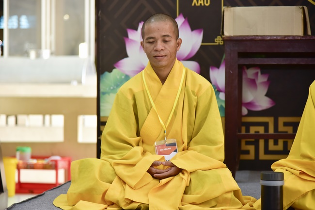 Dharma Talk “Maintaining Body and Mind” –  The 93rd Seven-Day Retreat