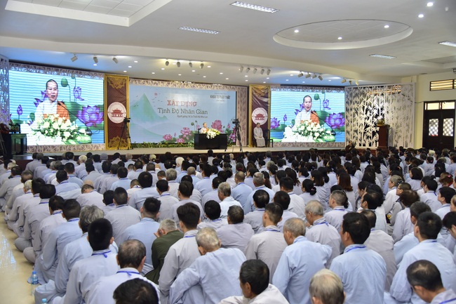 Dharma Talk “Buiding a Pureland at Here” –  The 93rd Seven-Day Retreat