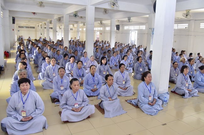 Dharma Talk “Buiding a Pureland at Here” –  The 93rd Seven-Day Retreat