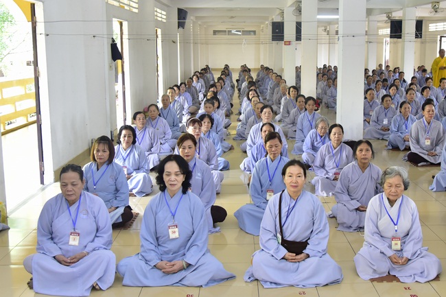 Dharma Talk “Buiding a Pureland at Here” –  The 93rd Seven-Day Retreat