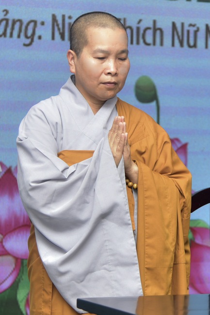 Dharma Talk “Buiding a Pureland at Here” –  The 93rd Seven-Day Retreat