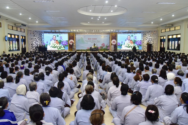 Dharma Talk “Buiding a Pureland at Here” –  The 93rd Seven-Day Retreat