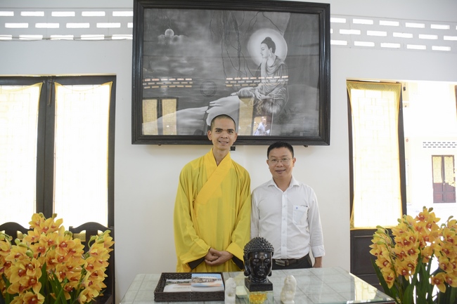 Các phái đoàn Phật tử thăm và chúc Tết