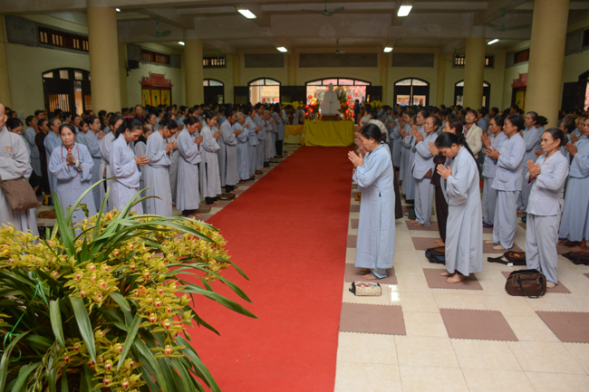 Lễ cầu an đầu năm tại chùa Tây Khánh – Thái Bình