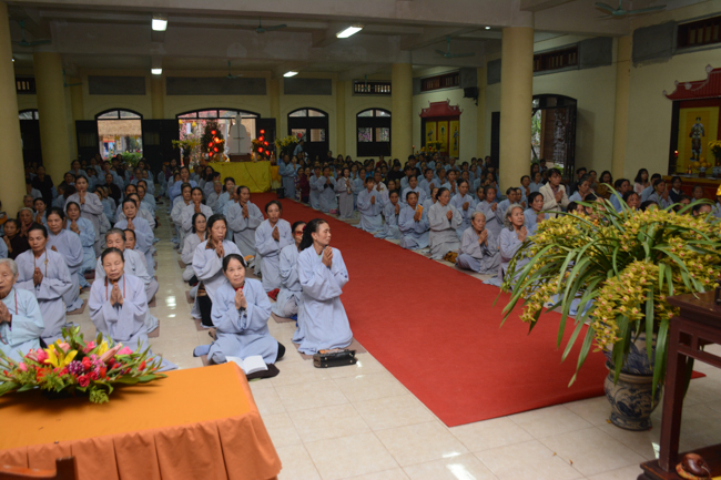 Lễ cầu an đầu năm tại chùa Tây Khánh – Thái Bình